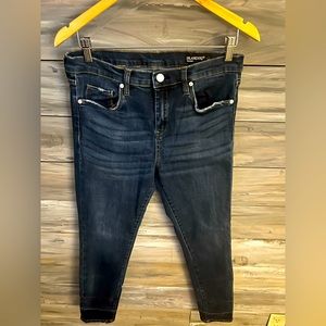 BLANKNYC The Bond Jean in Size 10